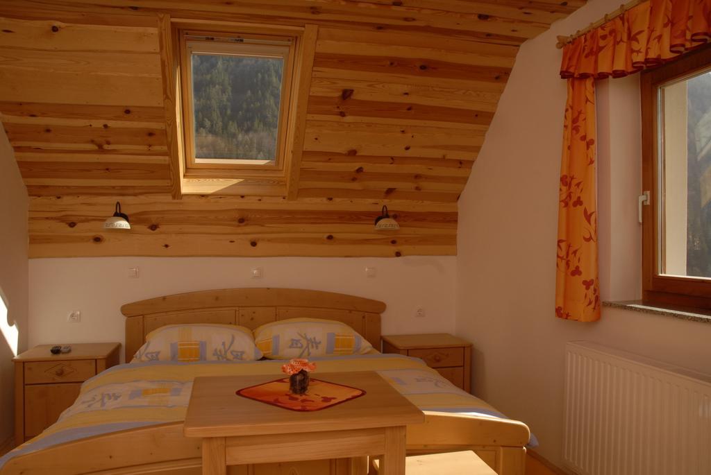 Apartamento Tourist Farm Gradisnik Solčava Exterior foto