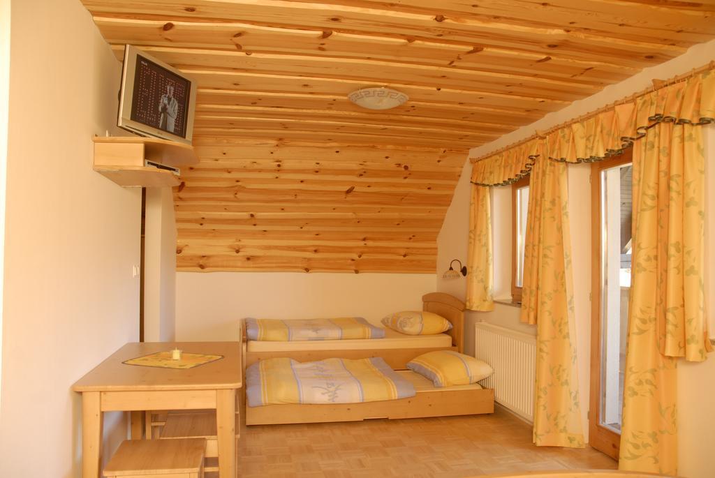 Apartamento Tourist Farm Gradisnik Solčava Exterior foto